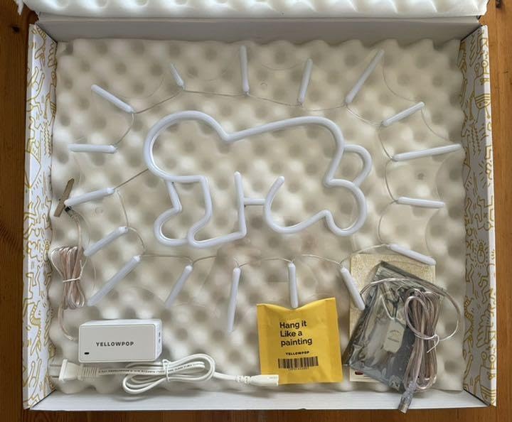 Amazon.co.jp: キースヘリング／ネオンサイン「RADIENT BABY」 : おもちゃ